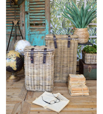Kubu basket with leather straps / 2 sizes - Nardini supplies