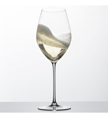 Glass champagne veritas in...