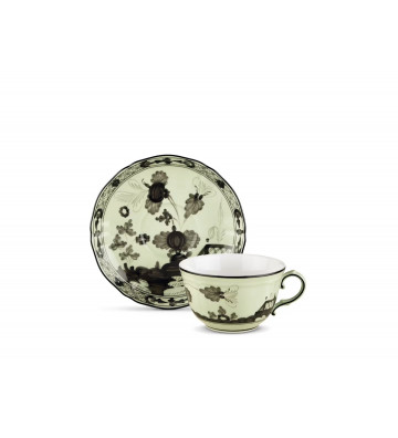 Teacup with saucer Orient...