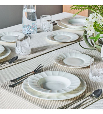 18-piece dinner set in white porcelain with embossed floral decoration - Tognana - Nardini Forniture